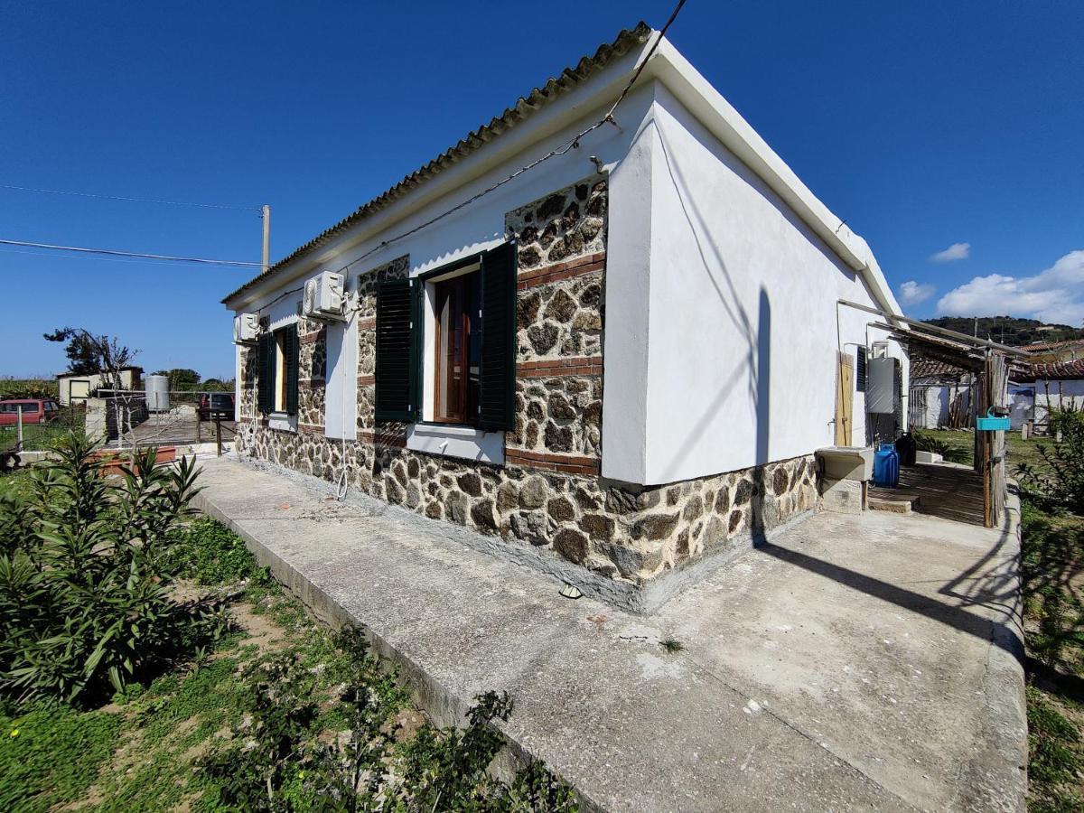 Casa Spezzara Villa Santa Domenica  Eksteriør billede